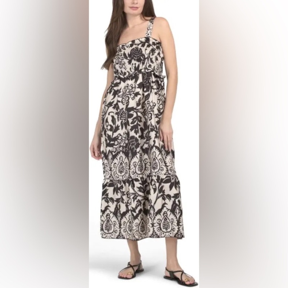 Adiva Black and Cream Patterned Maxi Dress